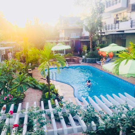 Republic Hostel Cat Ba Xuan Dam المظهر الخارجي الصورة